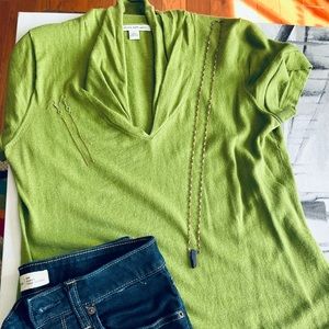 Knit blouse beautiful green